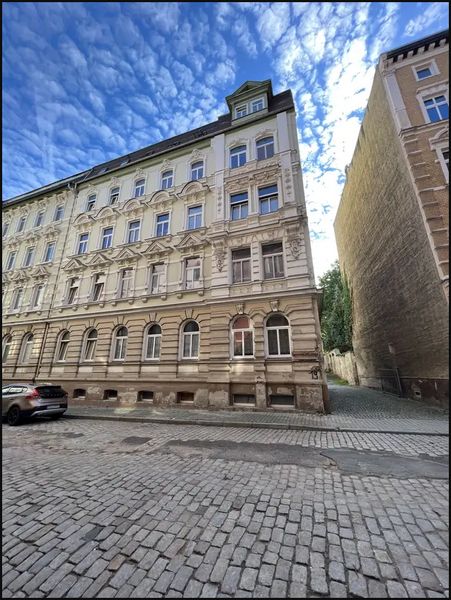 Helle 2-Zimmerwohnung, zentral, renoviert